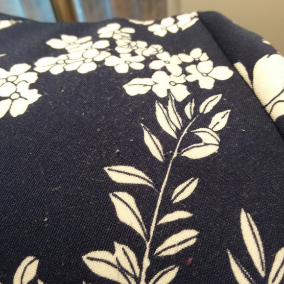 Skirt - Picture 3 of 5